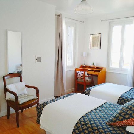 La Maison De Thuy - Gite En Auvergne Gimeaux 外观 照片